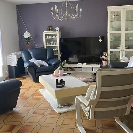 Maison Quietude Chavanoz Esterno foto
